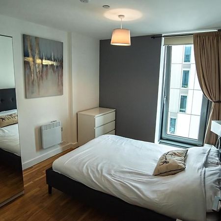 Hallsphere - Stunning Apartment Salford Quays Mánchester Exterior foto
