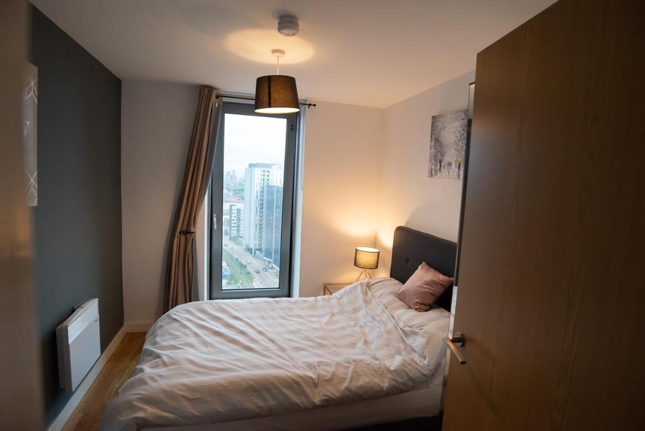 Hallsphere - Stunning Apartment Salford Quays Mánchester Exterior foto